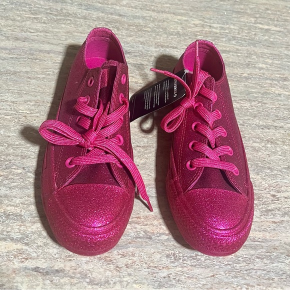 NWT Converse All Star Sparkly Magenta Pink Sneakers - Picture 1 of 14